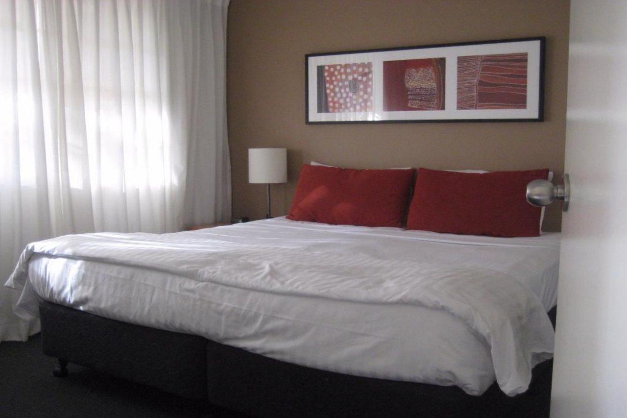 Adina Serviced Apartments Canberra Kingston Exterior foto