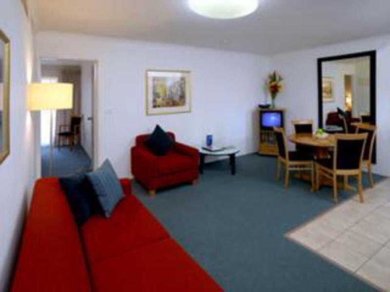 Adina Serviced Apartments Canberra Kingston Exterior foto